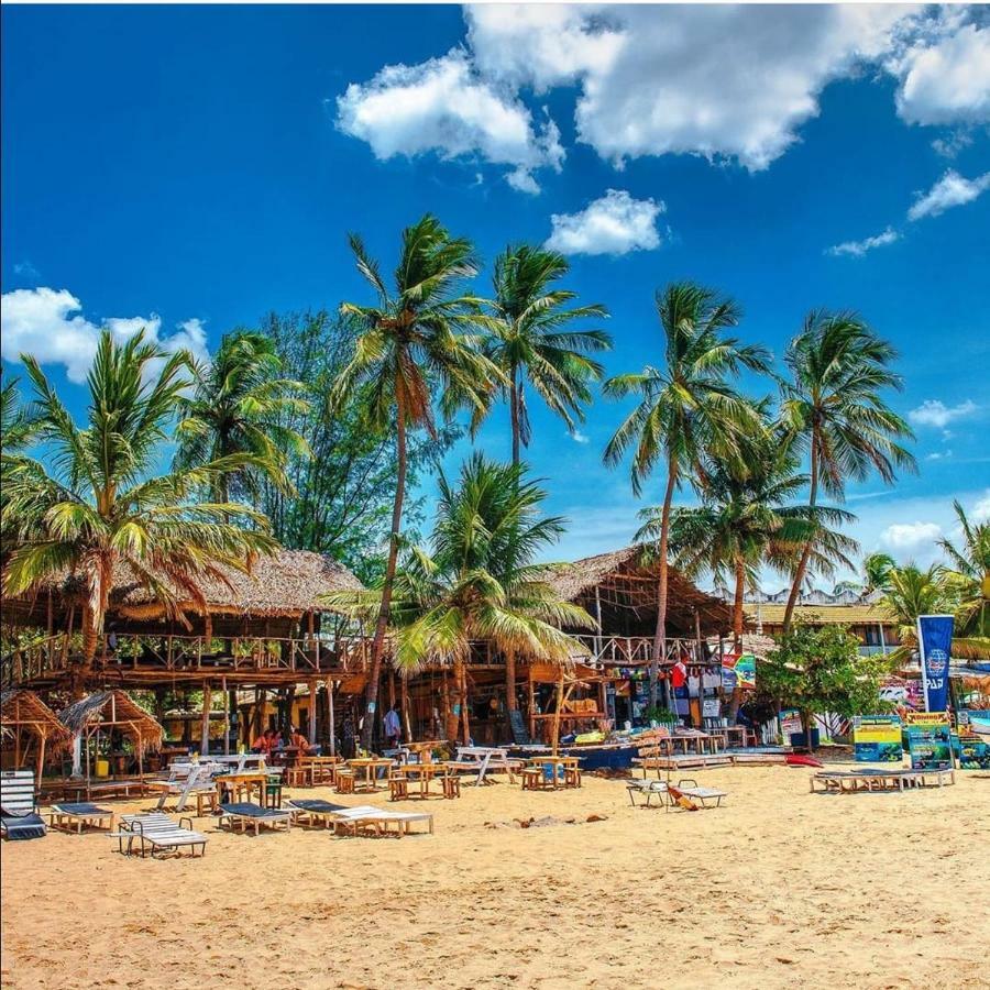 Trinco Relax Hut Hotel Trincomalee Buitenkant foto