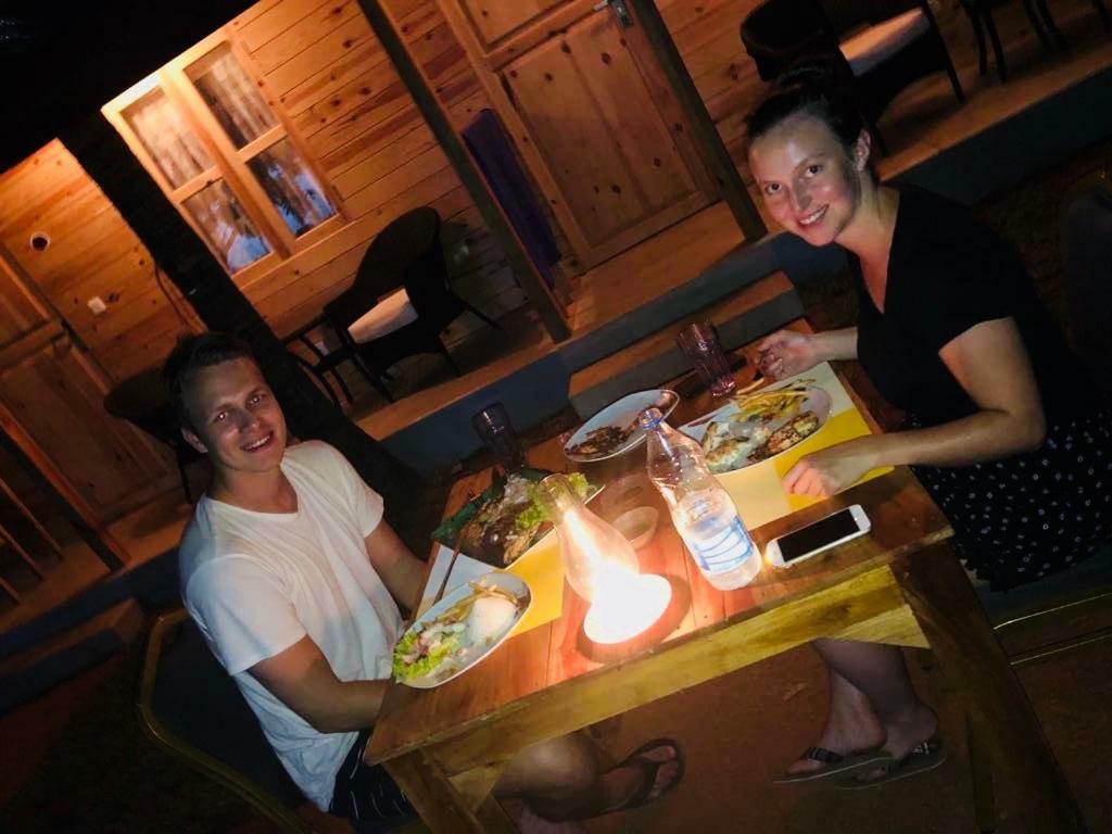 Trinco Relax Hut Hotel Trincomalee Buitenkant foto