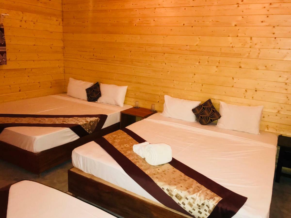 Trinco Relax Hut Hotel Trincomalee Buitenkant foto
