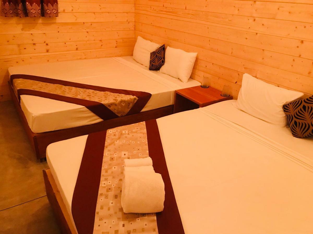 Trinco Relax Hut Hotel Trincomalee Buitenkant foto